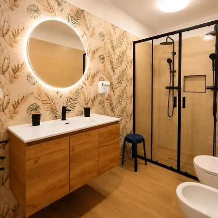 Almarea Apartman *
